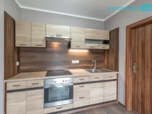 Prodej bytu 2+kk, Tachov, Na Třešňovce, 37 m2
