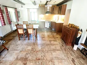Prodej rodinného domu, Žandov - Heřmanice, 162 m2