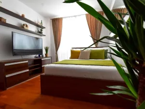 Pronájem vily, Zlín - Malenovice, Kamenec, 650 m2