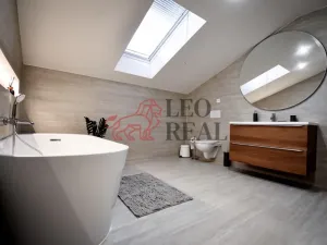 Pronájem vily, Zlín - Malenovice, Kamenec, 650 m2