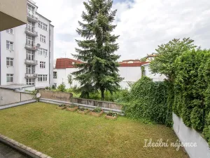 Pronájem bytu 1+kk, Praha - Libeň, Na kopečku, 40 m2