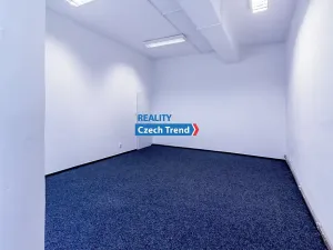 Pronájem kanceláře, Olomouc, Šlechtitelů, 50 m2