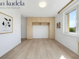 Pronájem bytu 2+kk, Brno, Bzenecká, 39 m2