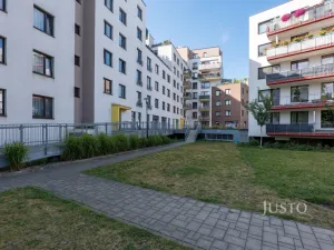 Pronájem bytu 2+kk, Praha - Modřany, Soukalova, 55 m2