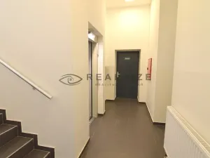 Prodej bytu 3+kk, České Budějovice, Mikuláše z Husi, 97 m2
