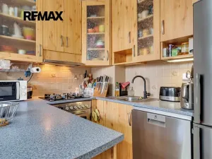 Prodej bytu 3+1, Praha - Prosek, Jablonecká, 67 m2