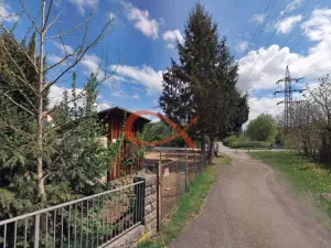 Prodej podílu 1/2 komerčního pozemku, Valašské Meziříčí, 639 m2