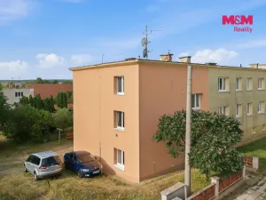 Prodej bytu 3+1, Kněževes, Štrosova, 55 m2