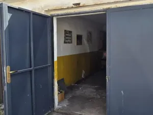 Pronájem garáže, Most, Marš. Rybalka, 27 m2