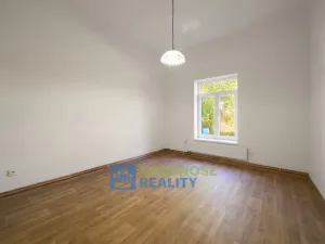 Pronájem bytu 2+1, Stará Paka, Tovární, 60 m2