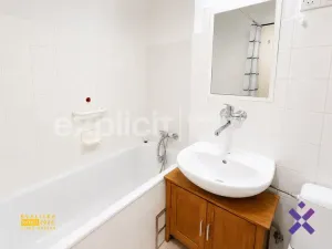 Pronájem bytu 2+kk, Zlín, Osvoboditelů, 48 m2