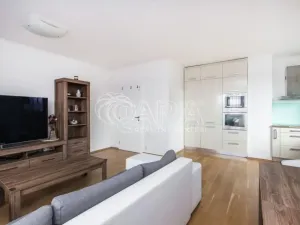 Pronájem bytu 3+kk, Praha - Čakovice, Blachutova, 88 m2