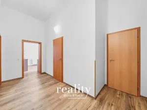 Pronájem bytu 2+1, Jihlava, Na Bělidle, 76 m2