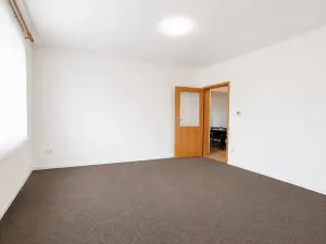 Pronájem bytu 1+kk, Praha - Horní Počernice, Dandova, 37 m2