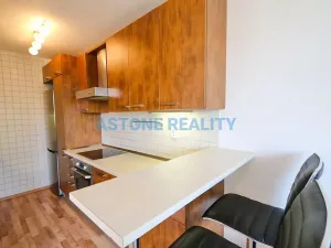 Pronájem bytu 1+kk, Praha - Ruzyně, Dědinská, 39 m2