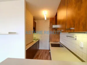 Pronájem bytu 1+kk, Praha - Ruzyně, Dědinská, 39 m2