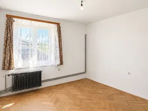 Prodej rodinného domu, Chrášťany, 250 m2