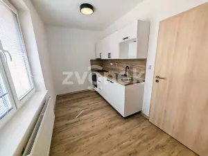 Pronájem bytu 1+kk, Otrokovice, Moravní, 32 m2