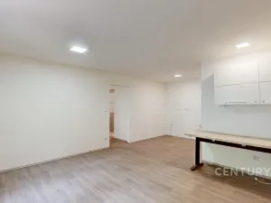 Prodej rodinného domu, Ivaň, 319 m2