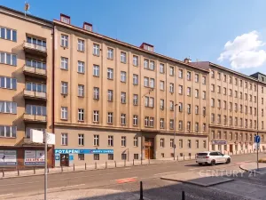 Prodej bytu 3+1, Praha - Holešovice, Veletržní, 100 m2