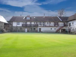 Prodej zemědělského objektu, Dolní Dvořiště, 2000 m2