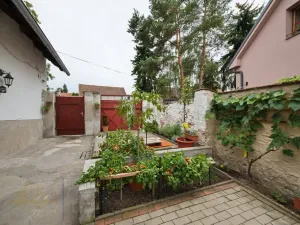 Prodej rodinného domu, Hovorčovice, Stará náves, 118 m2