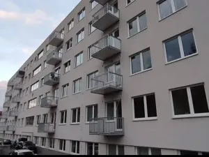 Pronájem bytu 2+kk, Praha, Limuzská, 52 m2