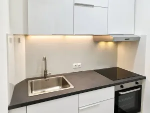 Pronájem bytu 2+kk, Praha - Vysočany, U vysočanského pivovaru, 50 m2