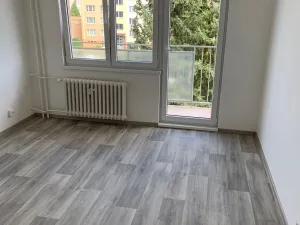 Pronájem bytu 2+1, Sezimovo Ústí, Dukelská, 62 m2