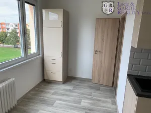 Pronájem bytu 2+1, Sezimovo Ústí, Dukelská, 62 m2