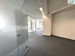 Pronájem kanceláře, Praha - Vysočany, Kolbenova, 91 m2