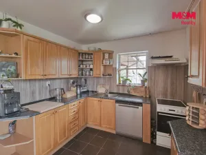 Prodej rodinného domu, Rožnov pod Radhoštěm, Sluneční, 280 m2