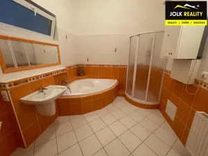 Pronájem bytu 2+1, Opava, Krnovská, 81 m2