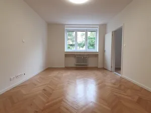 Pronájem bytu 2+1, Praha - Podolí, Podolská, 75 m2