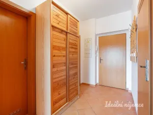 Pronájem bytu 2+kk, Praha - Kunratice, Muškova, 52 m2