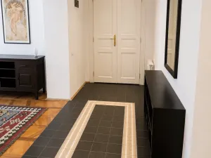 Pronájem bytu 2+1, Praha - Smíchov, Janáčkovo nábřeží, 80 m2