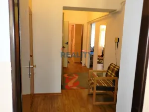 Pronájem bytu 1+1, České Budějovice - České Budějovice 7, Komenského, 64 m2