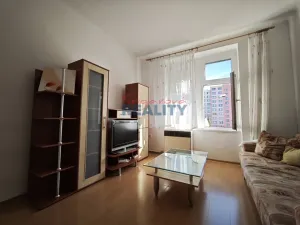 Pronájem bytu 1+1, České Budějovice - České Budějovice 7, Komenského, 64 m2