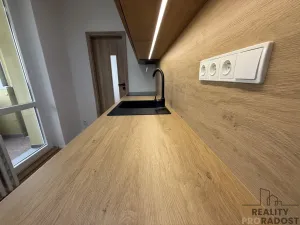 Pronájem bytu 2+1, Mikulov, St. Živného, 50 m2