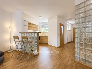 Pronájem bytu 2+kk, Znojmo, Přímětická, 48 m2
