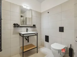 Prodej bytu 1+kk, Jince, Slavíkova, 46 m2