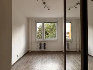 Pronájem bytu 2+kk, Praha - Košíře, Dubrovnická, 40 m2