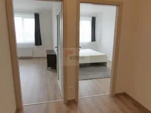 Pronájem bytu 2+kk, Praha - Kbely, Sedlářova, 57 m2