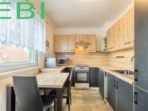 Prodej bytu 3+1, Červený Újezd, U Okálu, 62 m2