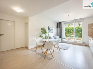 Prodej bytu 2+kk, Praha - Smíchov, Švédská, 56 m2
