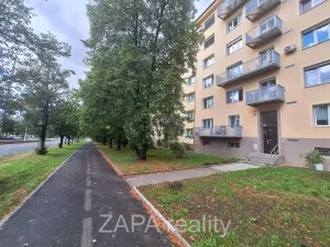 Pronájem bytu 2+1, Praha - Hloubětín, Poděbradská, 53 m2