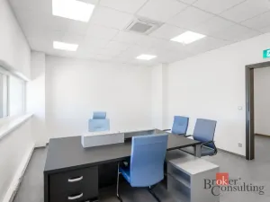 Pronájem výrobních prostor, Uherský Brod, Nivnická, 2850 m2