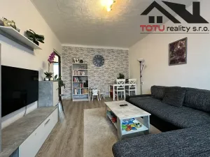 Pronájem bytu 3+1, Jaroměř, Na Studánkách, 72 m2