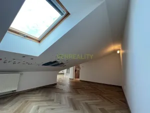 Pronájem bytu 2+kk, Poděbrady, Dr. Horákové, 112 m2