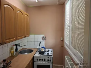 Pronájem bytu 1+1, Kladno, Vodárenská, 28 m2